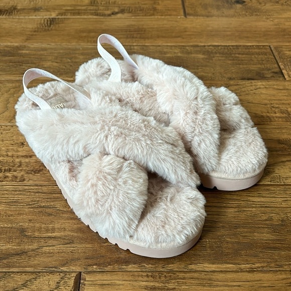 Steve Madden NYC Faux Fur Crossband Platform Slippers Shoes Blush Pink Size 8 - Picture 1 of 12